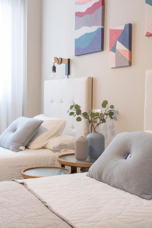Apartamentos Martalia Namar Centro รอนดา ภายนอก รูปภาพ